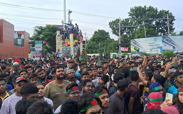 গণঅভ্যুত্থানের এক মাস পূর্তিতে রাজশাহীতে শহীদী মার্চ