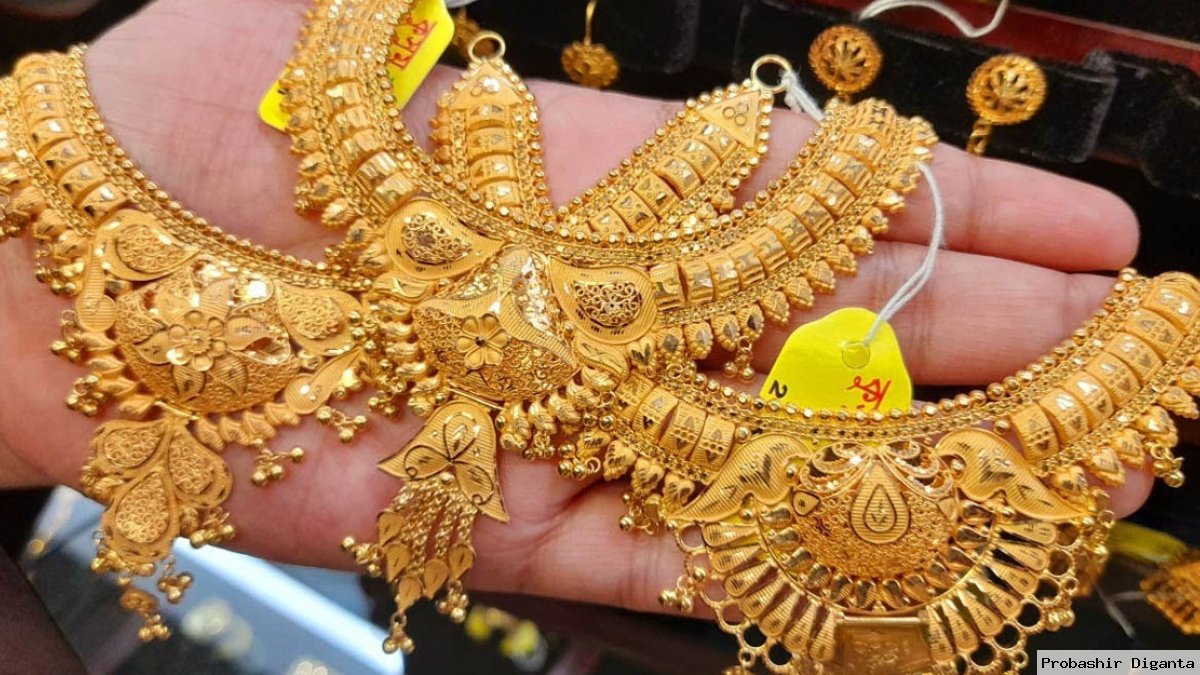 সোনার দামে নতুন ইতিহাস