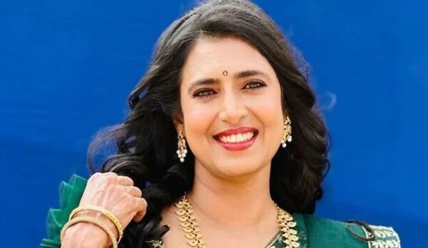 ‘আপত্তিকর’ মন্তব্য করায় অভিনেত্রী গ্রেপ্তার