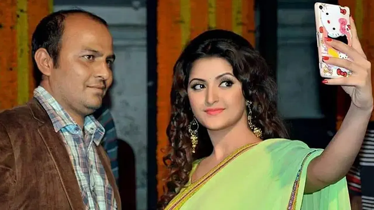 মারা গেলেন পরীমণির প্রথম সিনেমার পরিচালক