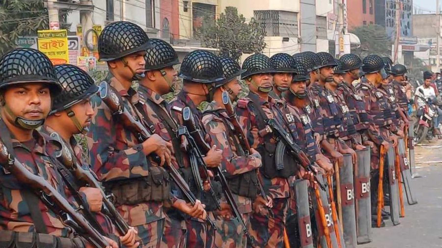 যাত্রাবাড়ী-ডেমরায় ৬ প্লাটুন বিজিবি মোতায়েন