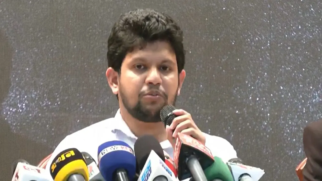 শিক্ষার্থীদের সংঘাত নিয়ে মাহফুজ আলমের স্ট্যাটাস