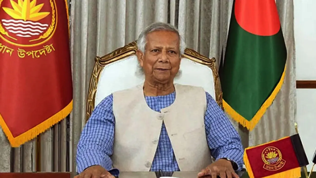 বিভিন্ন রাজনৈতিক দলের সঙ্গে বৈঠকে বসেছেন প্রধান উপদেষ্টা