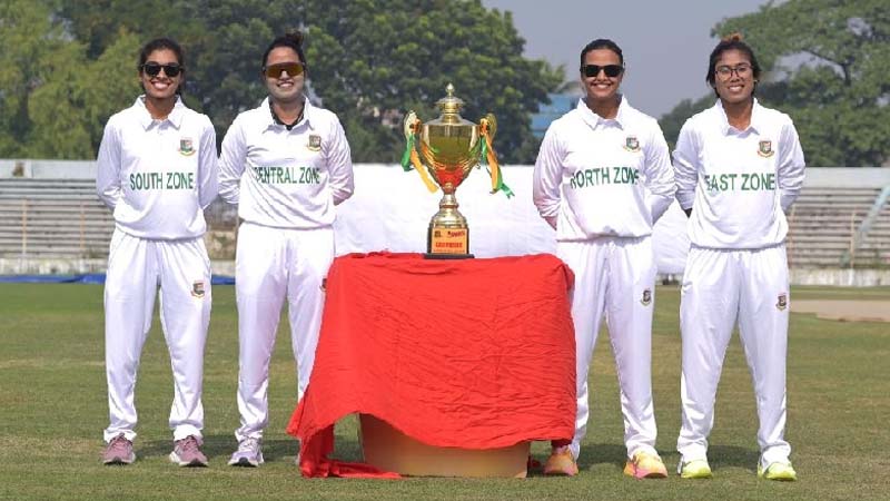 রাজশাহীতে উন্মোচিত হলো নারী বিসিএলের ট্রফি