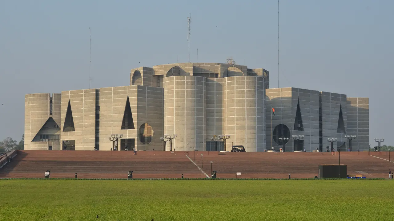 সংবিধান সংস্কার কমিশনের একগুচ্ছ সুপারিশ