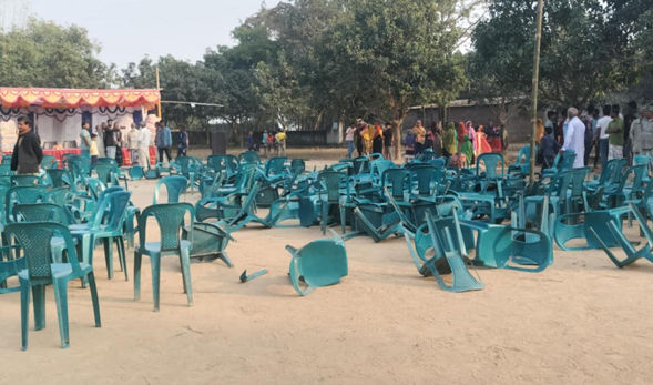 তানোরে বিএনপির দুপক্ষের সংঘর্ষ, ধাওয়া-পাল্টা ধাওয়ায় আহত ১৫