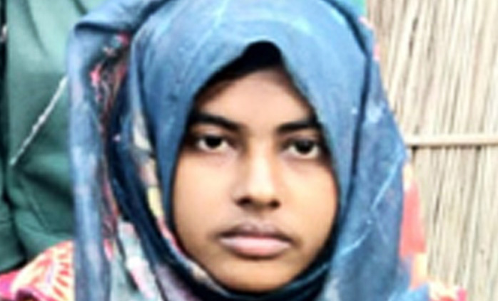 মেডিকেলে চান্স পেয়েছে দুর্গাপুরের কারিমা