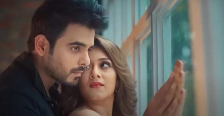 প্রকাশ্যে এলো সিয়াম-দীঘির রোমান্স