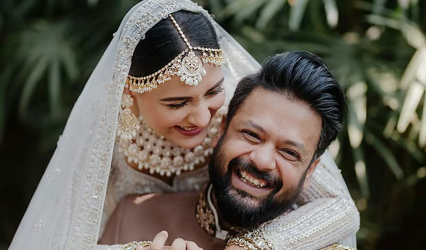 ১৩ বছর প্রেমের পর মেহজাবীনের বিয়ে