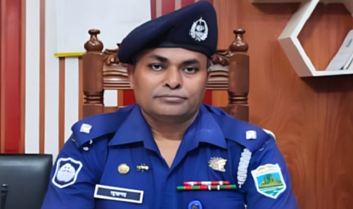 দুর্গাপুর থানার ওসি দুরুল হোদার নানা পদক্ষেপে জনমনে সস্তি