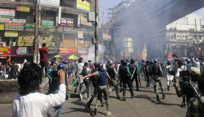 হিযবুত তাহরীরের সঙ্গে পুলিশের সংঘর্ষ