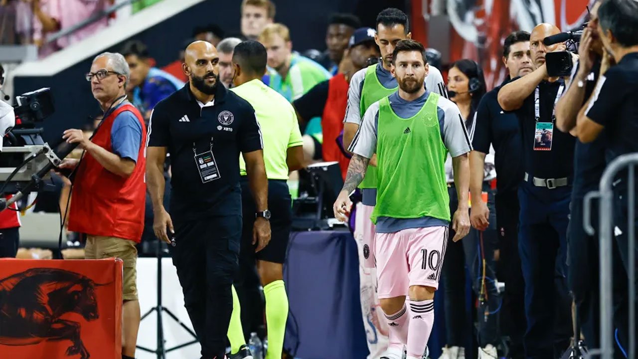 আর মাঠে ঢুকতে পারবেন না মেসির দেহরক্ষী ইয়াসিন