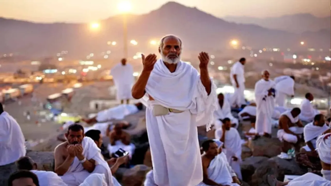 এবার হজের খুতবা বাংলায় অনুবাদ করবেন যারা