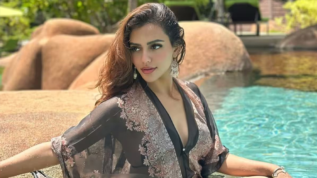 ফেরার অপেক্ষায় নুসরাত ফারিয়া