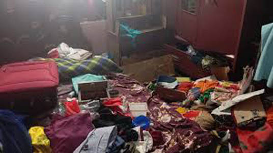 বাঘায় ব্যবসা প্রতিষ্ঠান ও   বাসা-বাড়িতে দুর্ধর্ষ চুরি