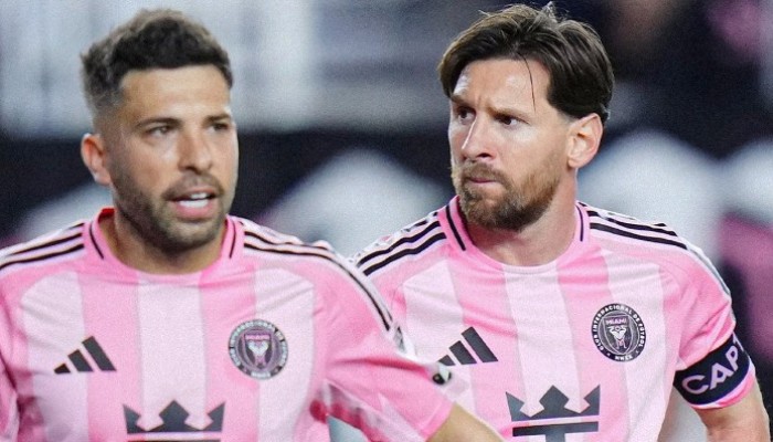 নিষিদ্ধ হলেন মেসি-আলবা, মায়ামির ক্ষুব্ধ প্রতিক্রিয়া