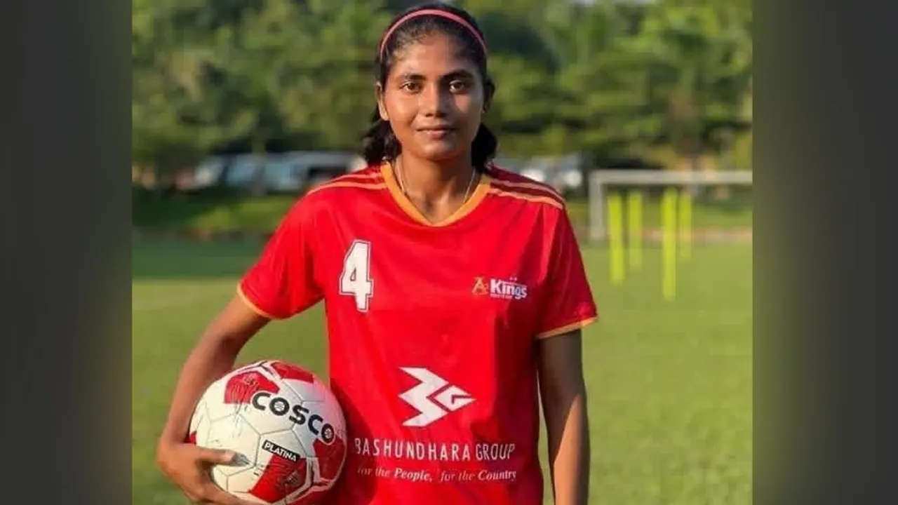 রাকসুতে ছাত্রদলের প্যানেল থেকে বিজয়ী জাতীয় খেলোয়াড় নার্গিস