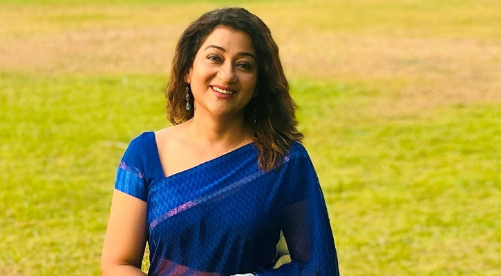 ভয়ে সিনেমা করেননি দীপা খন্দকার