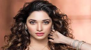 পারিশ্রমিকে নতুন রেকর্ড তামান্নার