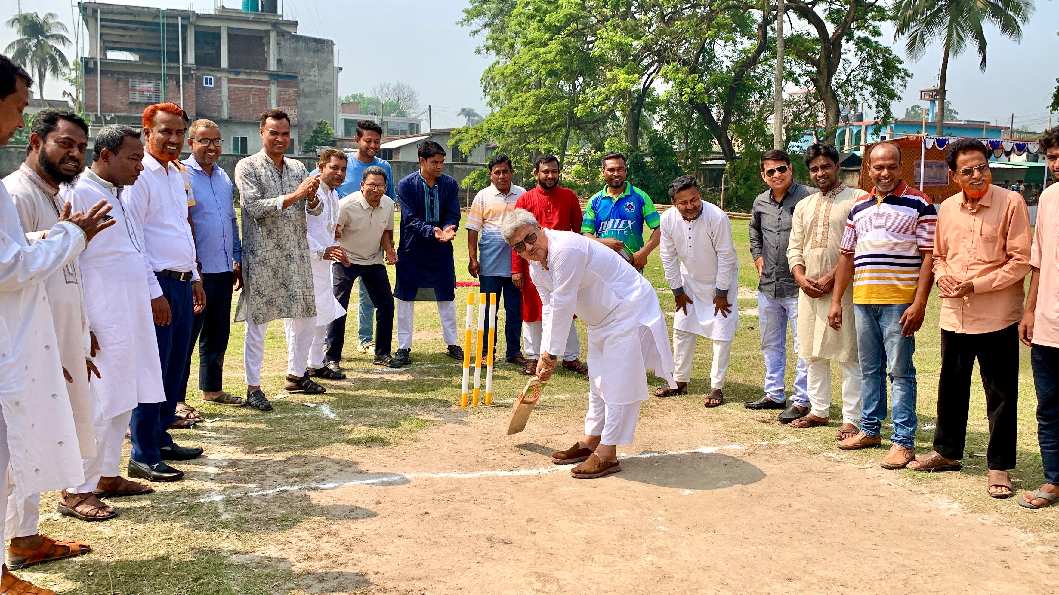 শিক্ষার্থীদের মেলবন্ধন ও ভ্রাতৃত্বের বন্ধন সুদৃঢ় রাখতে হবে : এমপি মিলন