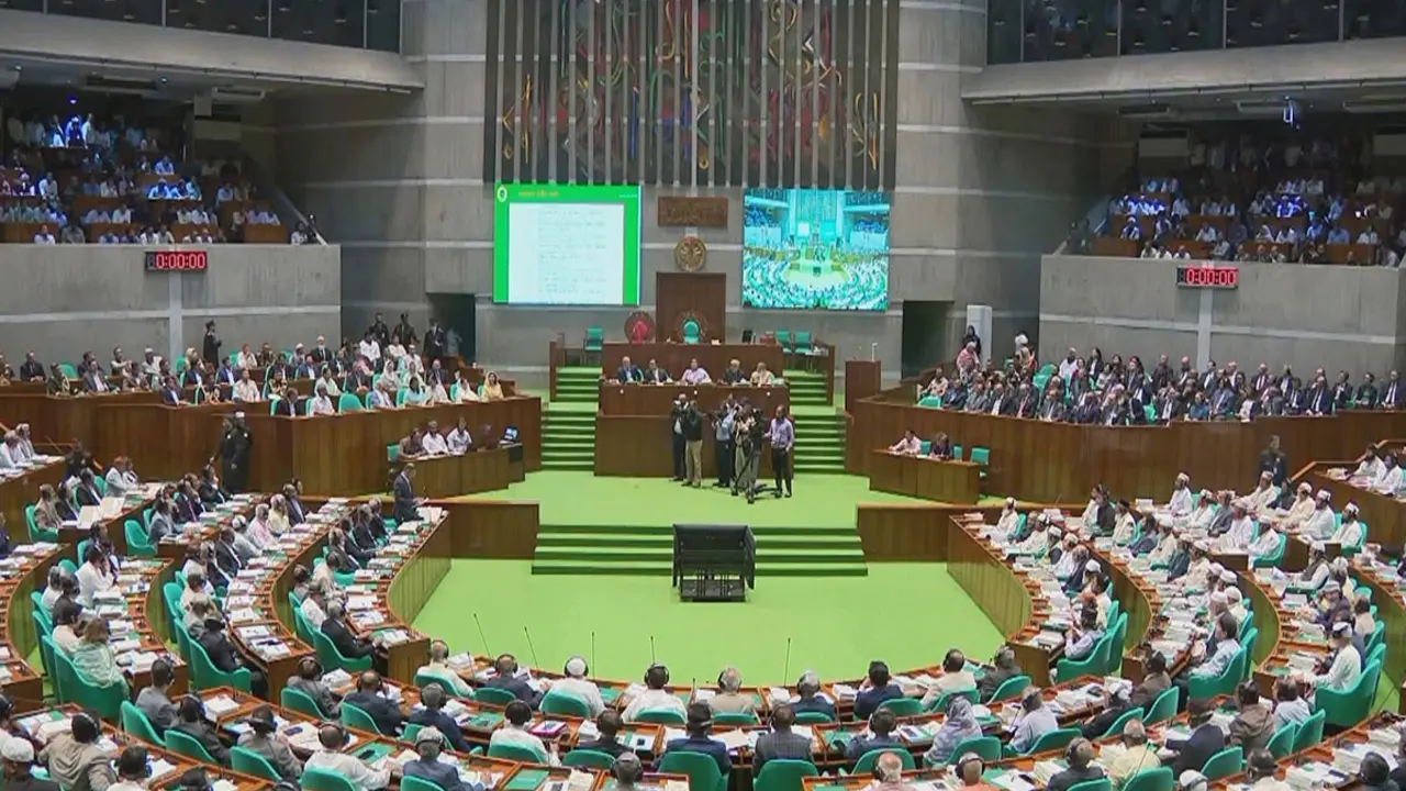 দেশের শীর্ষ ২০ ঋণখেলাপির তালিকা সংসদে