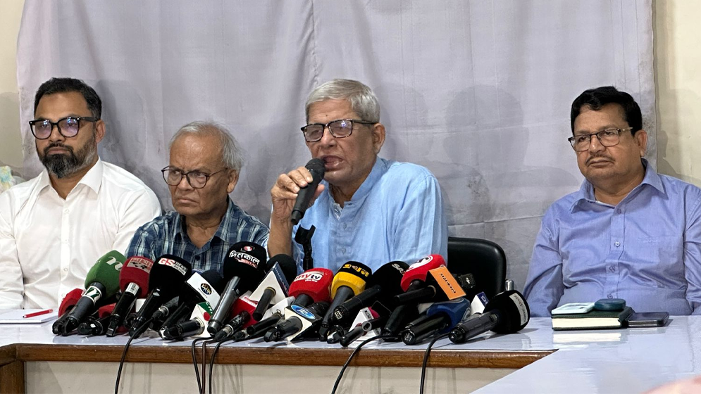 জামায়াতকে রাজনৈতিকভাবে নির্মূলে কাজ করতে হবে: মির্জা ফখরুল