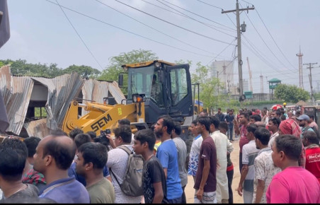 রূপপুর পারমাণবিক বিদ্যুৎ প্রকল্পের নিরাপত্তায় অবৈধ স্থাপনা উচ্ছেদ