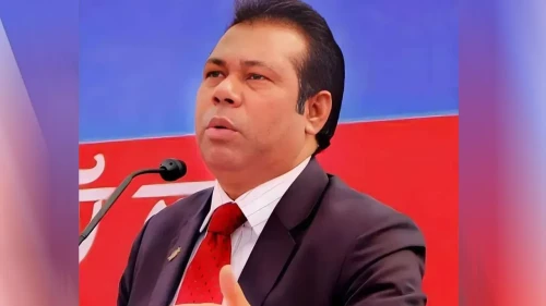 আমেরিকা পালিয়েছেন ৪০০ কোটির পিয়ন