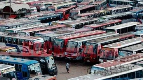 রাজধানী ছেড়ে যাচ্ছে দূরপাল্লার বাস