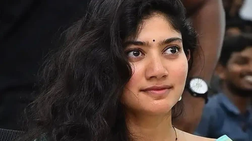 প্রেম করছেন সাই পল্লবী!