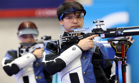 অলিম্পিকের প্রথম পদক কাজাখস্তানের