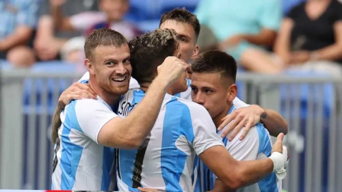 ইউক্রেনকে হারিয়ে কোয়ার্টারে আর্জেন্টিনা