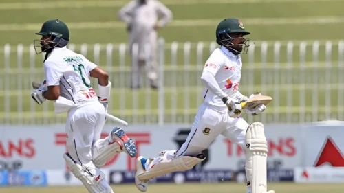 সাদমানের ফিফটিতে প্রথম সেশন পার টাইগারদের