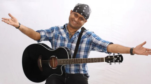 মুরাদ নূরের সুরে কাওয়ালি গাইলেন টুটুল