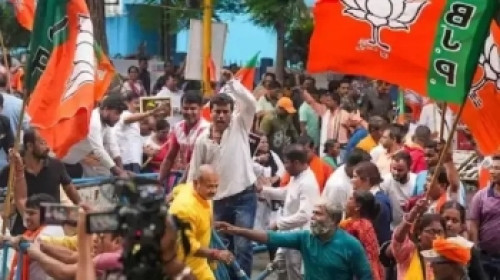 উত্তাল পশ্চিমবঙ্গ, বিজেপির হরতালে পুলিশের গুলি