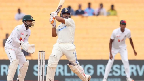 বড় লিড নিয়ে লাঞ্চে ভারত