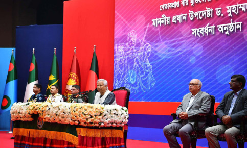 ‘আন্দোলনের পক্ষে দাঁড়িয়ে আস্থার প্রতীক হয়েছে সেনাবাহিনী’