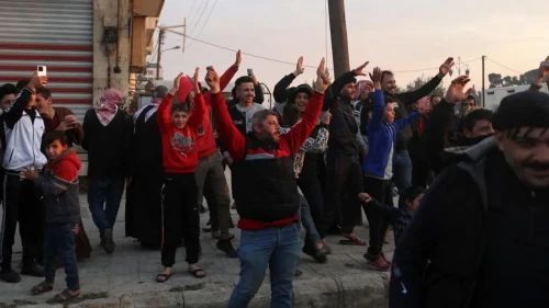 দামেস্কের রাস্তায় রাস্তায় জনতার উল্লাস