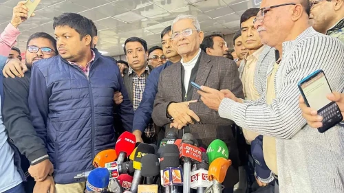 লন্ডন থেকে ফিরে যা বললেন মির্জা ফখরুল