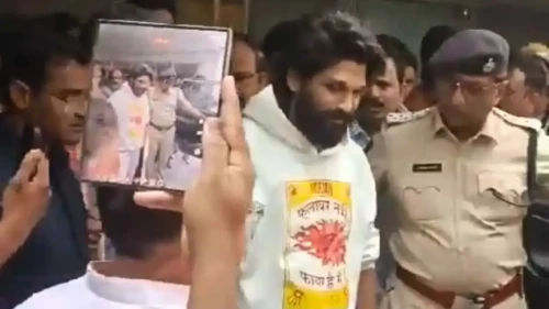 সুপারস্টার আল্লু অর্জুন গ্রেপ্তার