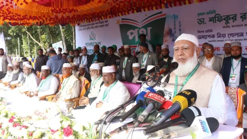 শেখ হাসিনা ছিলেন ভারতের সেবাদাসী : জামায়াত আমির