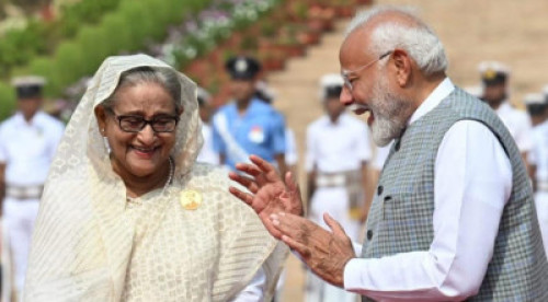 হাসিনাকে ‘বিসর্জন’ দেবে না ভারত