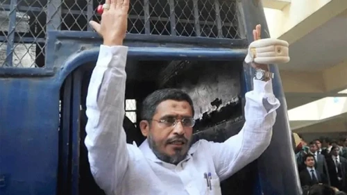 ১০ ট্রাক অস্ত্র মামলায় খালাস পেলেন বাবর