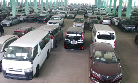 নিলামে উঠছে সাবেক এমপিদের গাড়ি