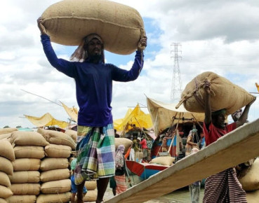ভারত ও মিয়ানমার থেকে এলো ৩৭ হাজার টন চাল
