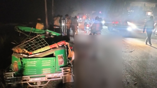 ট্রাক-অটোরিকশা সংঘর্ষ, নিহত ৫