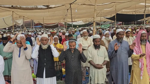 ইজতেমা ময়দানে দেশের সর্ববৃহৎ জুমার নামাজের জামাত