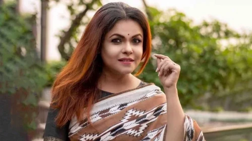 অভিনেত্রী শাওন আটক