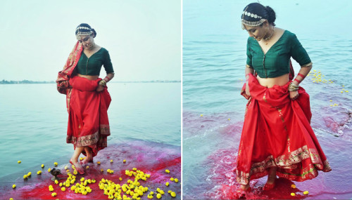 নদীর পাড়ে আলতা পায়ে নজর কাড়লেন জয়া