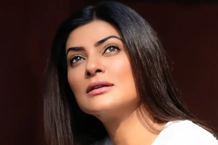 পাত্র খুঁজছেন সুস্মিতা সেন